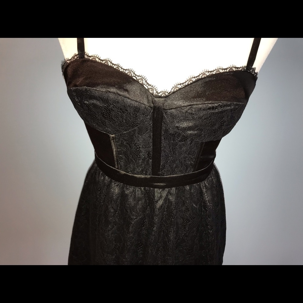 2b Bebe Corset and Lace Dress, never worn, size S